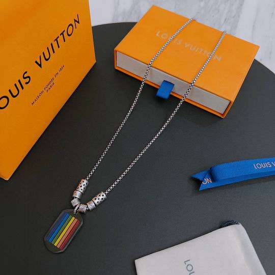 Picture of LV Necklace _SKULVnecklace10ly1512561